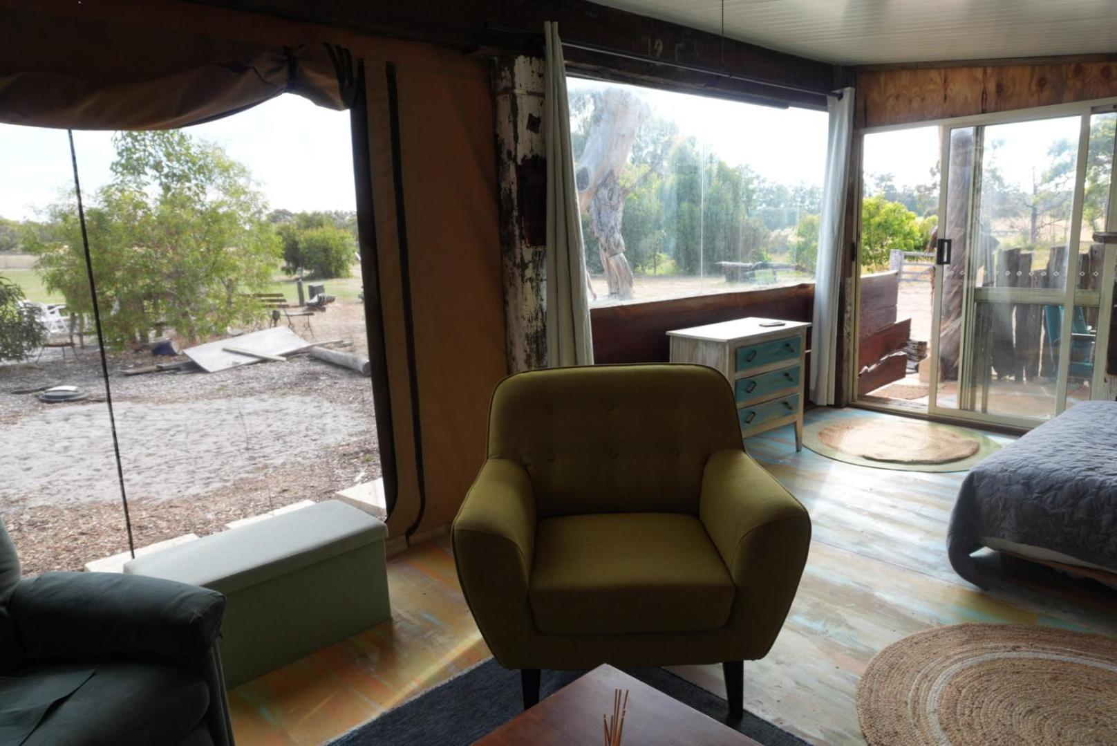 Silversprings Spa Retreat Pet Friendly Cottages And Glampings Metricup Экстерьер фото