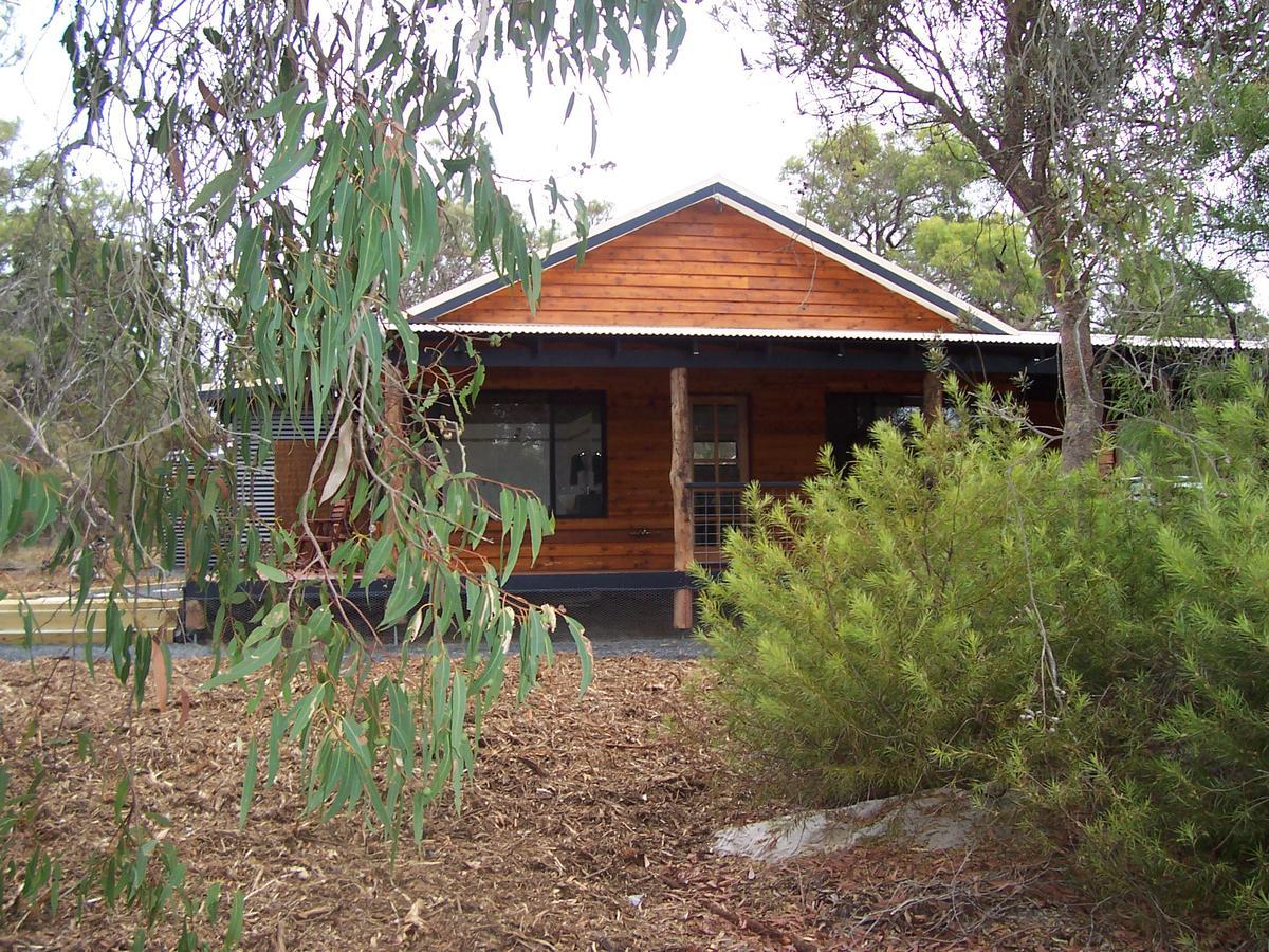 Silversprings Spa Retreat Pet Friendly Cottages And Glampings Metricup Экстерьер фото